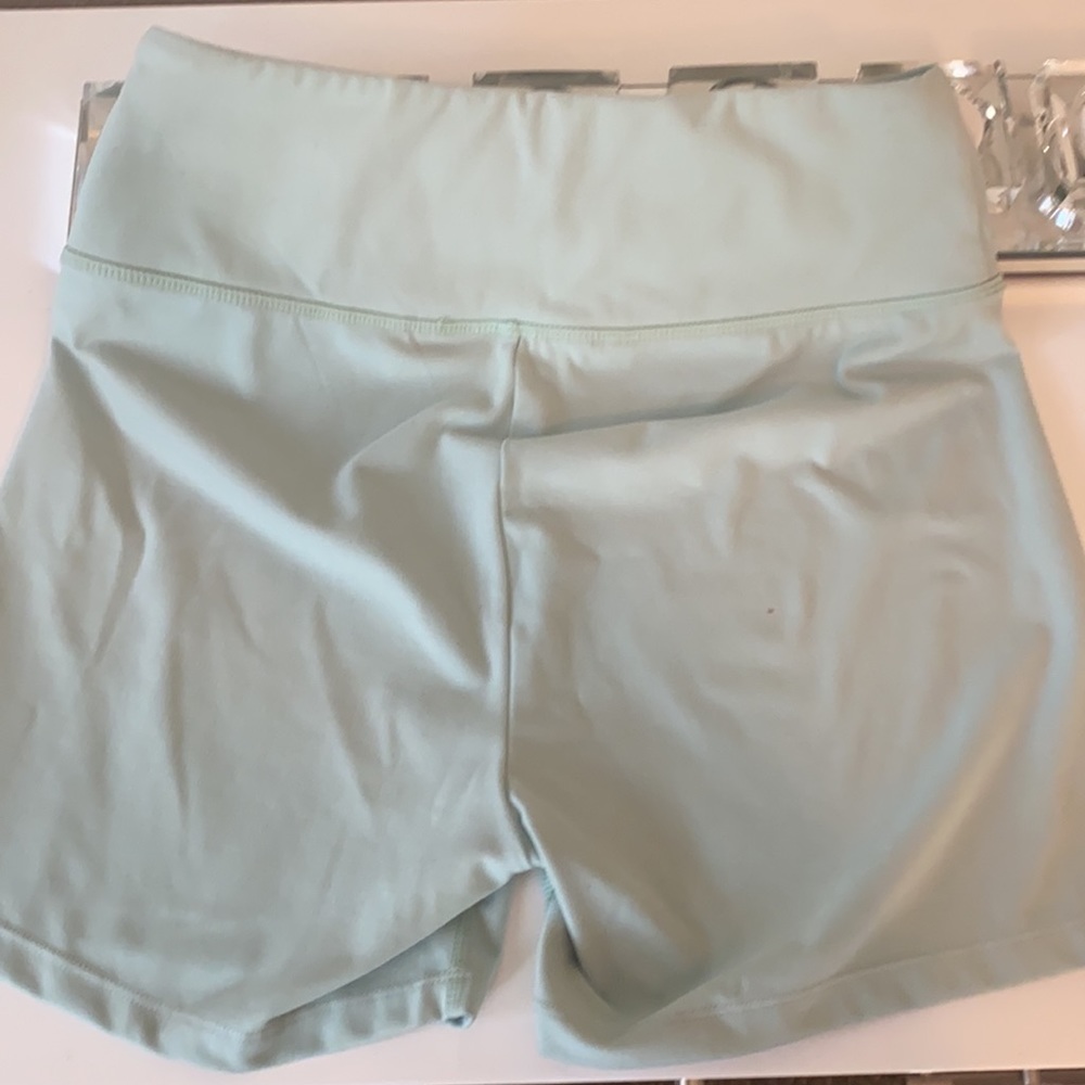 Gymshark Biker shorts - Picture 2 of 3